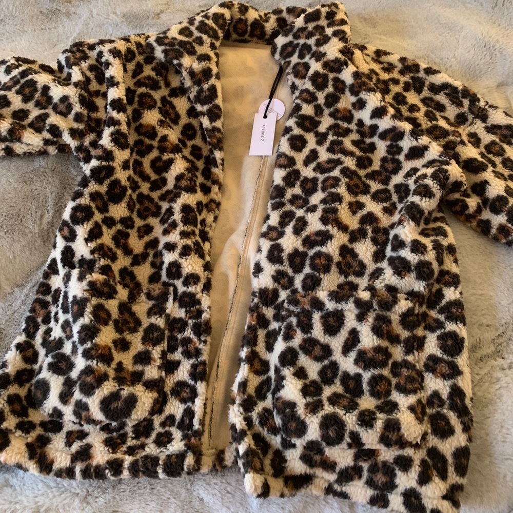 Z Supply leopard fuzzy jacket